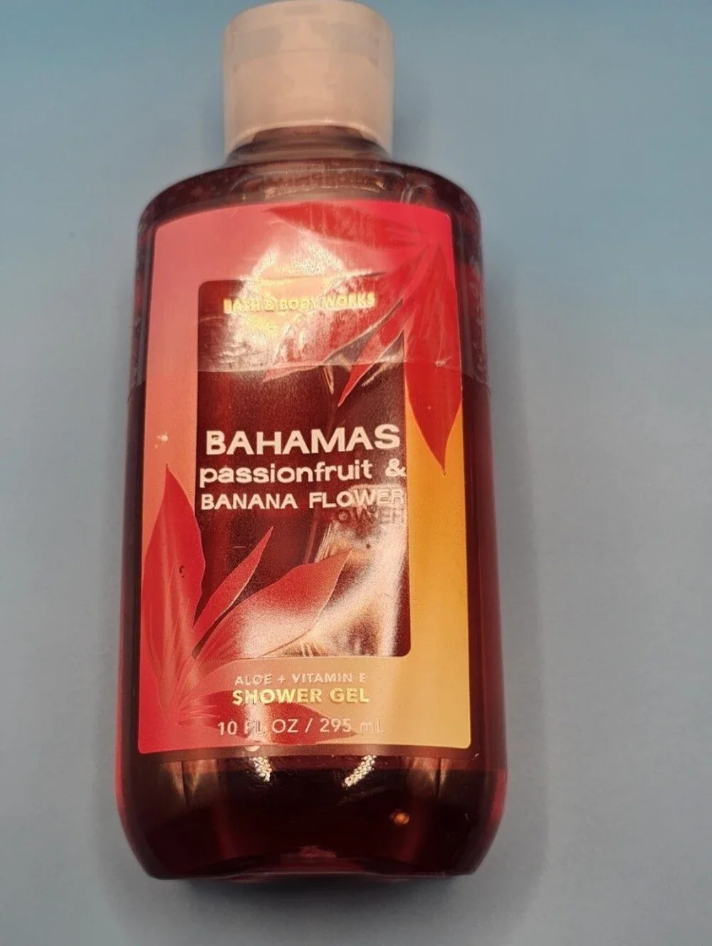 Bath & Body Works Bahamas Passionfruit & Banana Flower Shower Gel - Pink